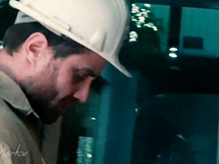 la vecina provocó al obrero especialista en sexo anal sloppy gay monster cock cumshot.