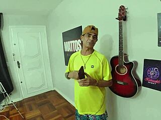 30 Anos De Porno E A Primeira Vez Que O Tiozinho Fodeu A Anazinha Rabuda