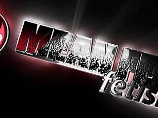 Alexis Rain demands Leo Blue to lick and worship her feet now