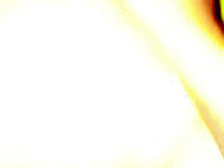 Termino follando con chica infiel del centro comercial, quieres verla?