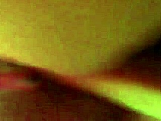 mi amigaa puta me da las nalgass cuando no esta su esposo