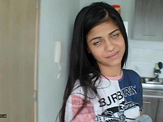 morning sex with brunette stepsister ends in creampie