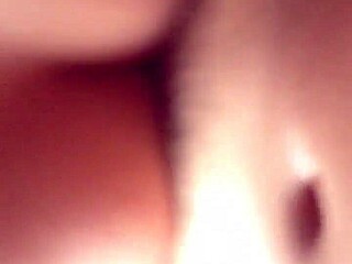 mi amigaa puta me da las nalgass cuando no esta su esposo