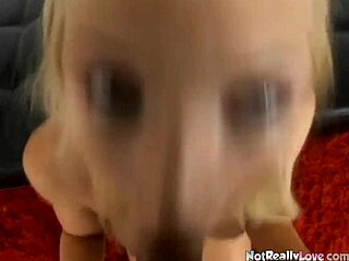 man, this naughty teen suckin’ cock like crazy with Skylar Banx!