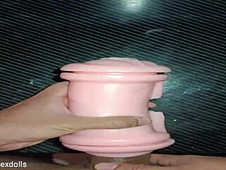 trailer kissy giving me head, so hot!!