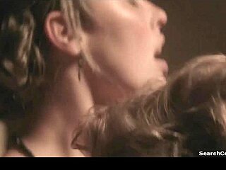 OMG, Tinarie Van Wyk-Loots in Women in Love Ep2 2011 is just too hot! 🔥