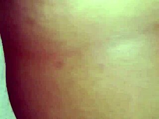 i show my huge bbw tits and tasty pussy