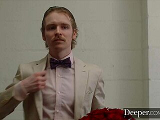 I’m hooked on blonde Amber Moore cucking with bbc deep