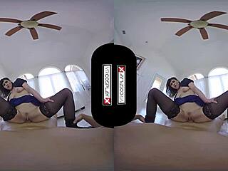 omg, i’m like totally into this bioshock cosplay vr blowjob... raw af!!