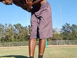 Hey, isn't this brunette fitness babe just the sexiest thing ever?