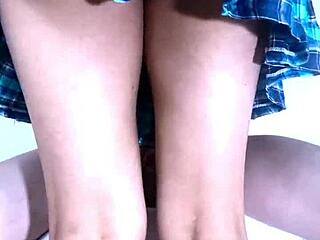 Wow, this sexy colegiala cheats and rides a huge cock till creampie! 😍