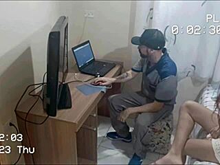 Novinha alone caught by creepy repairman on hidden cam!