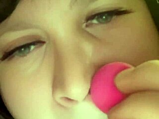 Getting Ready for a Night Out with Jencakes