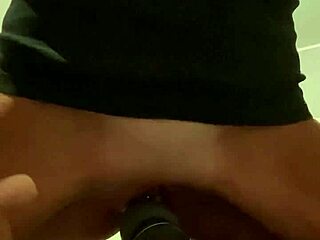 Man, I’m getting off alone with my vibrator... no one’s watching! 😜