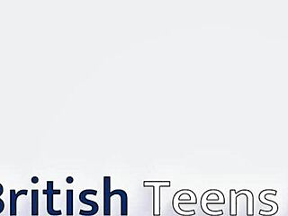 Damn! Teen in Cosplay Gets Railed Behind Twin’s Back