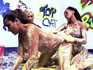 Sapphic Threesome with Valery Summer and Kerry Louise Tonguing Milf Pussy