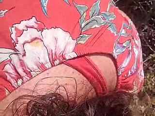 Hey, check this amateur couple’s blowjob and doggy in the bush! 😏