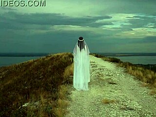 Amateurs Explore Mature Desires on a Hike to Hilltop