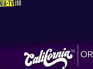 Lésbicas nuas exploram lugares paradisíacos no Brasil em aventura ousada