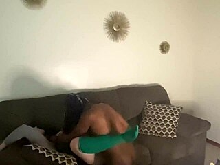 omg, that squirter's loud back-to-back orgasms are so intense! 😍💦