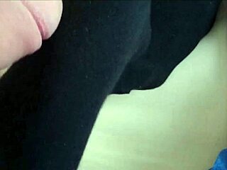 German Teen’s Sneaker Socks and Sexy Hairy Legs in Homemade Clip