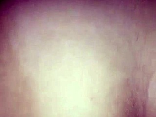 Linda jovencita gets taken doggystyle by lucky guy