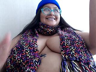 Bbw Goes Topless on a Freezing Cold Day