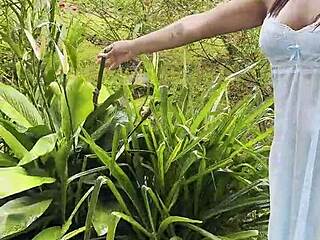 i can’t believe shy latina maid leyne rodriguez made me cum