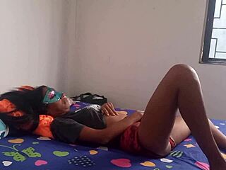 Hot Latina In Transit Through Colombia I Love Touching Myself And Exploring My Saggy Natural Tits