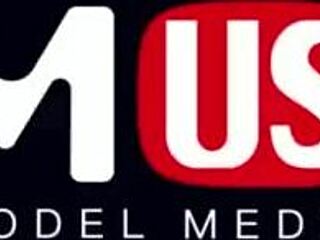 Summertime Orgy Heats Up With Madison Morgan and Rosalyn Sphinx