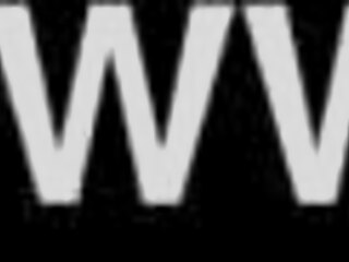 I’m lost watching these Sims 4 lesbians kiss and finger each other