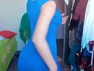 Teen girl explores cock in dacin series, part one