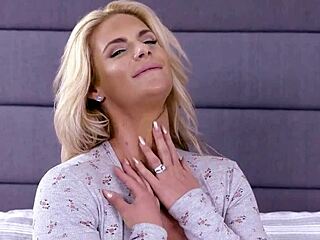 sweet anal play with phoenix marie 😍