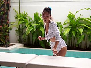 Mega Ultra Beauty Enjoys Intimate Moments