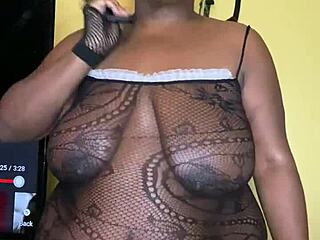 Femdom Ebony Verification With Big Ass And Tongue