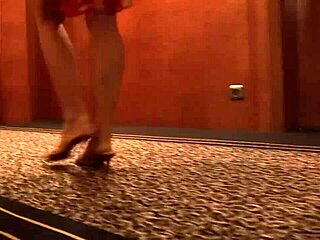 From hotel lobby to bedroom with cum in mouth and shaved pussy