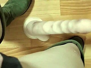 do you want to play with elza kom?