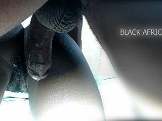 Lover Cums Inside Girlfriend After Ripping Clothes!