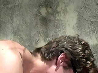 Asian Girl’s Outdoor Bang Stirs Deep Cravings