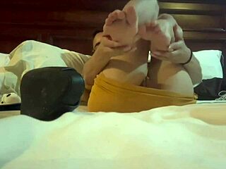 I Masturbate Deliciously, Do You Like My Heels?