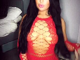 Slutty British Girlfriend Gives Wild Horny Experience! Wow!