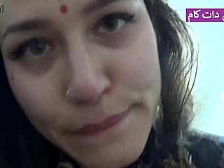 Watch this long Iranian video with sucking and pussy licking