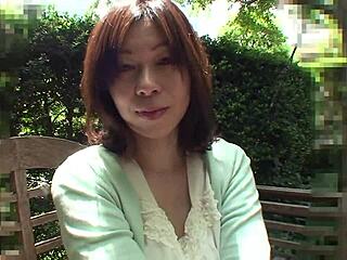 Fucking Asian Mom in Stockings on Bed with Shaved Pussy