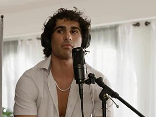 big bootied jewelz blue rides hard on hot blind date in missionary.