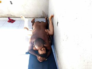 Garota Craves Outdoor Pounding by Her Man