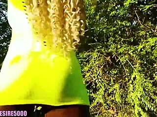 Fat Ebony Babe Sucks and Fucks Huge Black Cock in Homemade Clip!