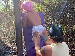 Comeu a loira o cu denovo com sex toy