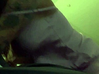 घर पर पिंक सैटिन में इतना वाइल्ड ऑर्गेज्म फील हो रहा!