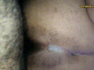 Peruvian big ass and natural tits in intriguing display