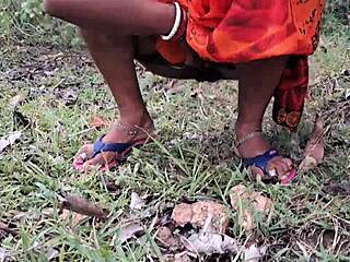 Fuck Me Like a School Girl! College Babe Begs for Oral.